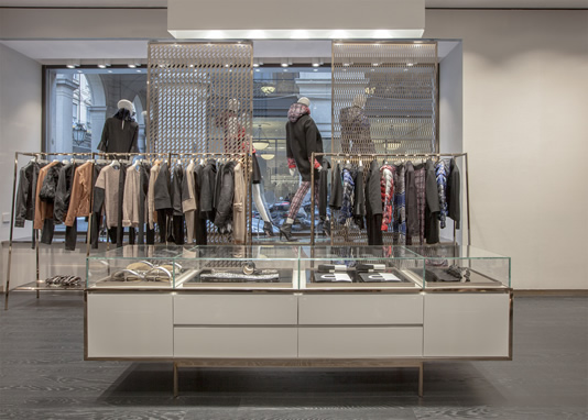 first floor pinko